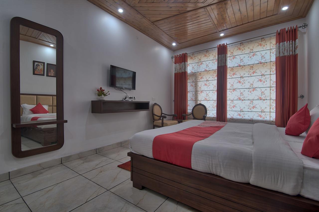 Oyo 13755 Woodstock Inn Далхаузи Экстерьер фото